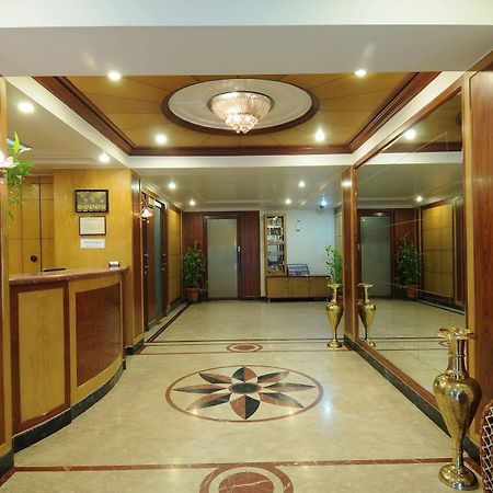 Hotel Crystal Mumbai Exterior foto