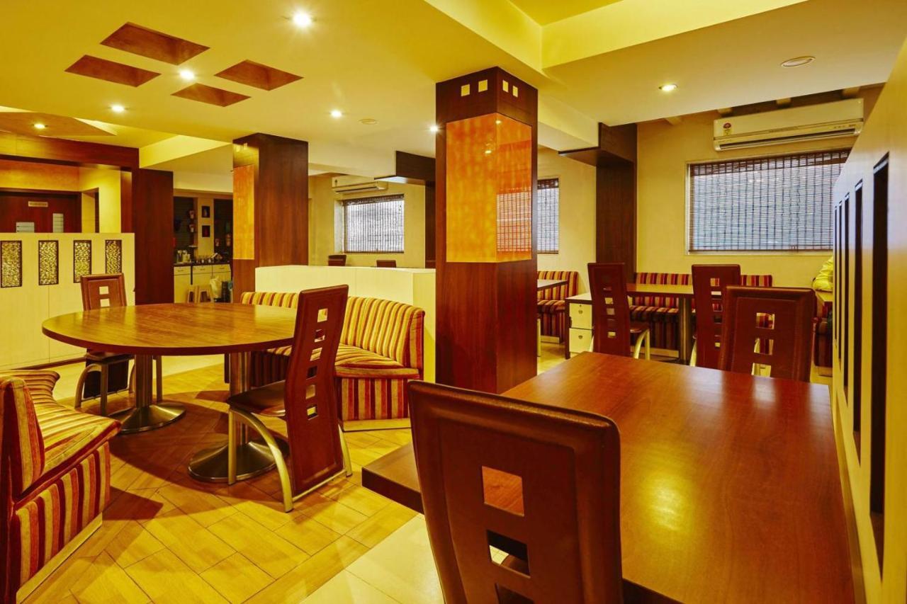 Hotel Crystal Mumbai Exterior foto